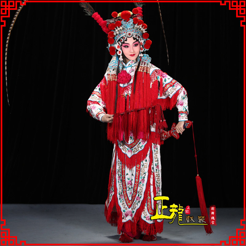 金东刀马旦改容战父 软绉镶边女改良靠